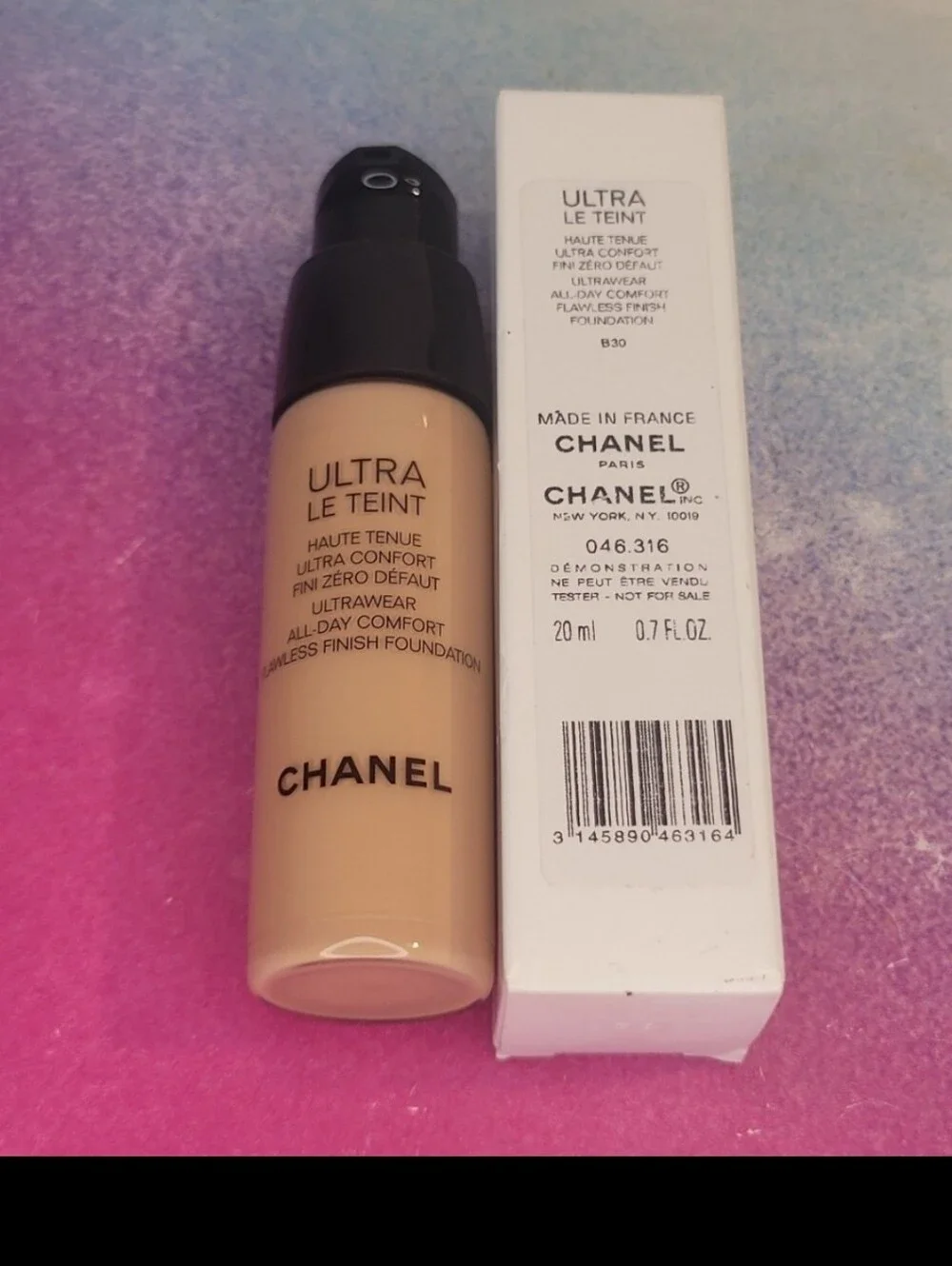 New In Box Chanel Ultra Le Teint Flawless Finish Foundation B30